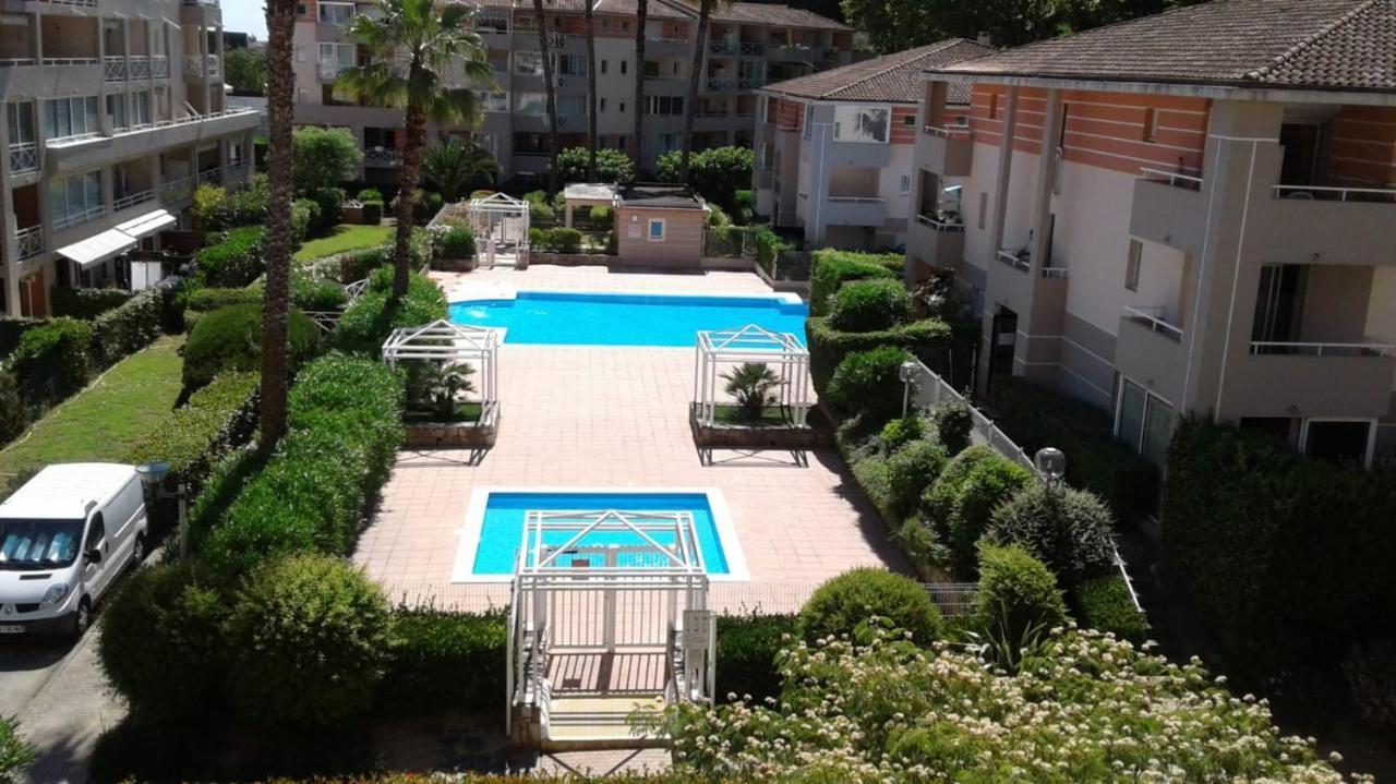 Le Cyana Apartment กาญเนอ-ซูร์-แมร์ ภายนอก รูปภาพ